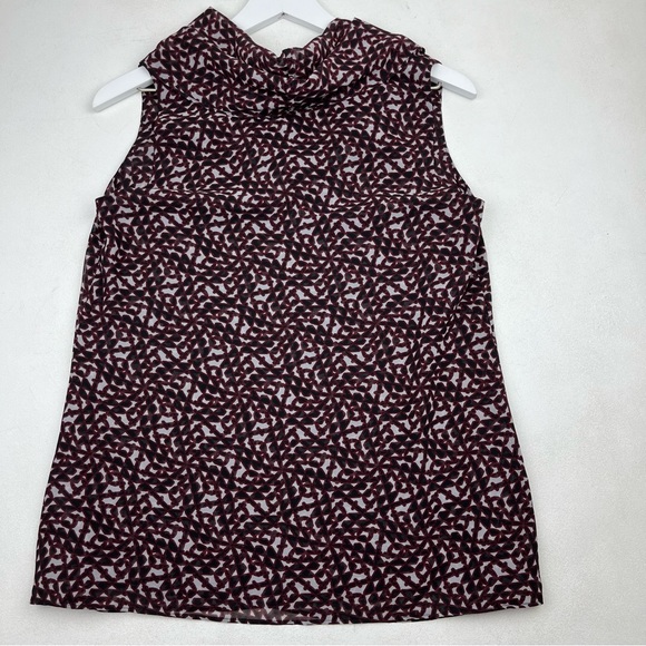 CAbi #3271 Venus Sleeveless Cowl Neck Print Top - Picture 6 of 8